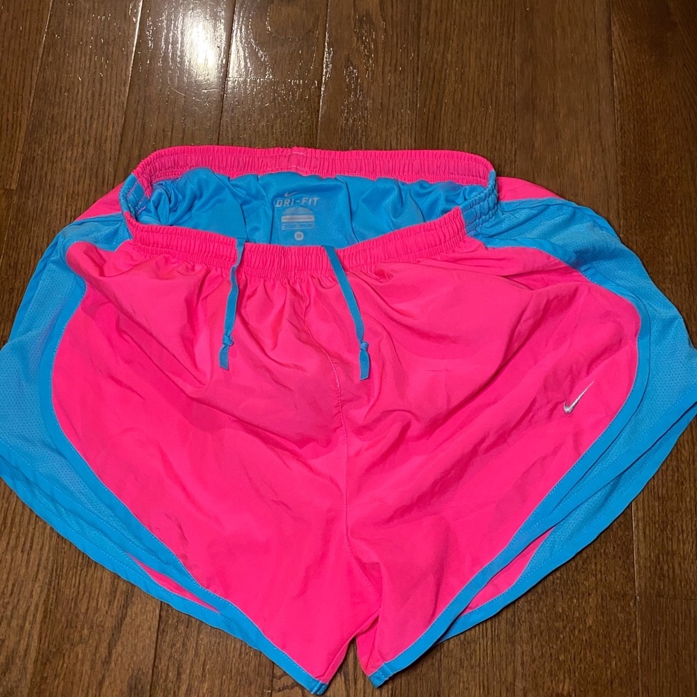 Nike dry fit women’s athletic shorts hot pink